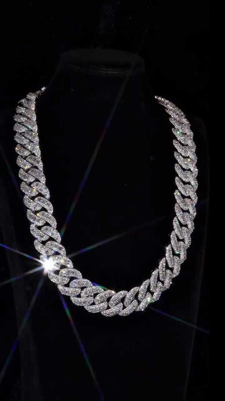 18K Solid Gold