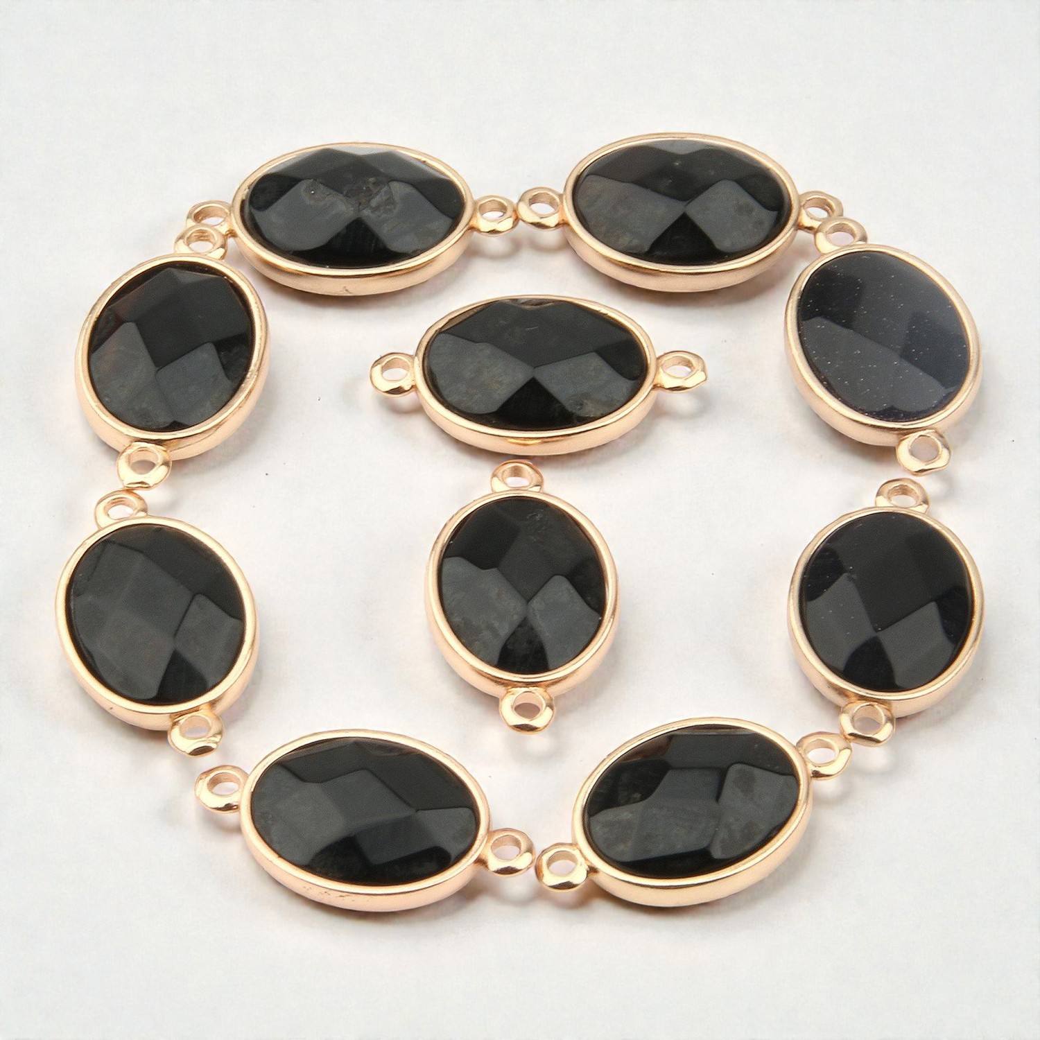 อาเกตดำ