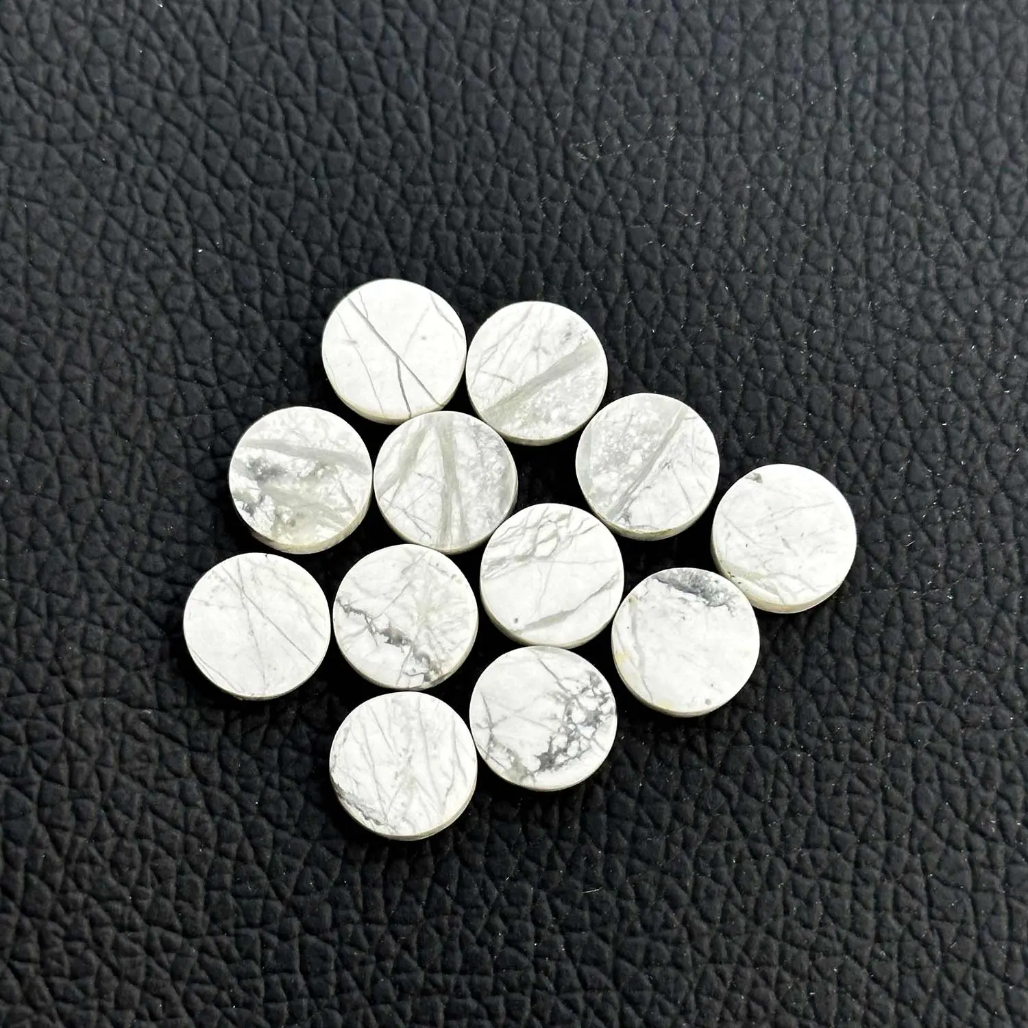 8mm di moneta piatta rotonda di alta qualità naturale liscia bianco Howlite calibrato gemma allentata per fare gioielli grossista