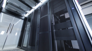 Sistema de contención de pasillo frío de fábrica de China, contención ensamblada CAC para solución de red profesional de centro de datos de servidor - Product Image 5