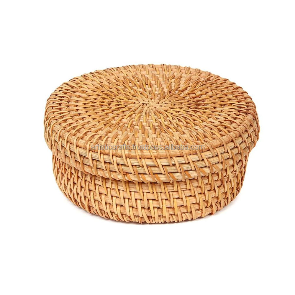 Natural Rattan Color