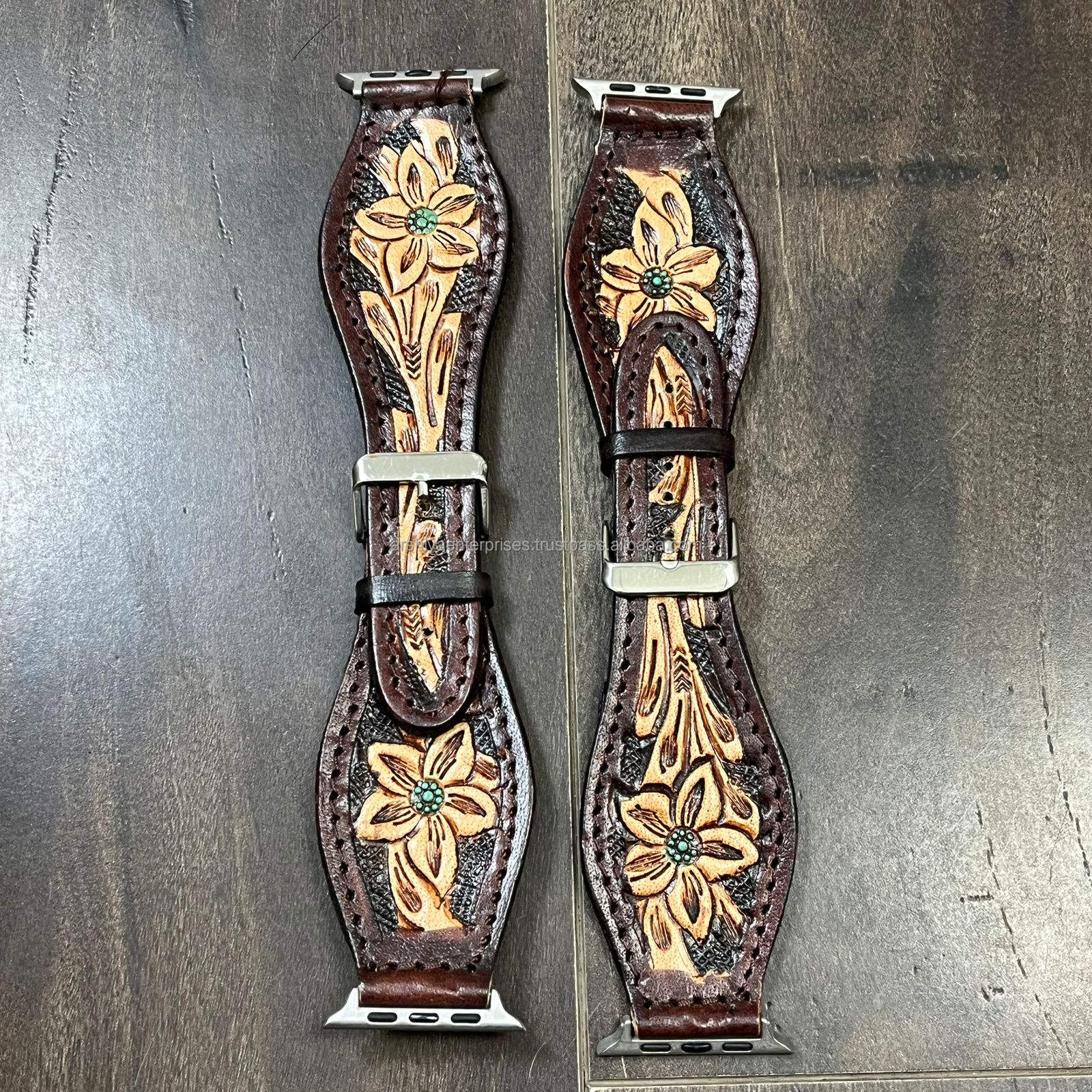 สีน้ำตาล