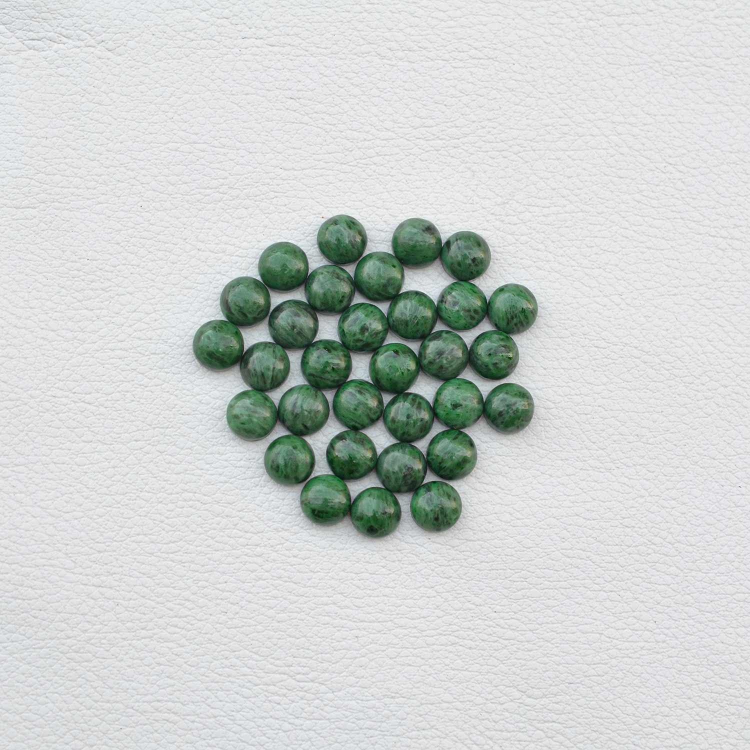 สีเขียว