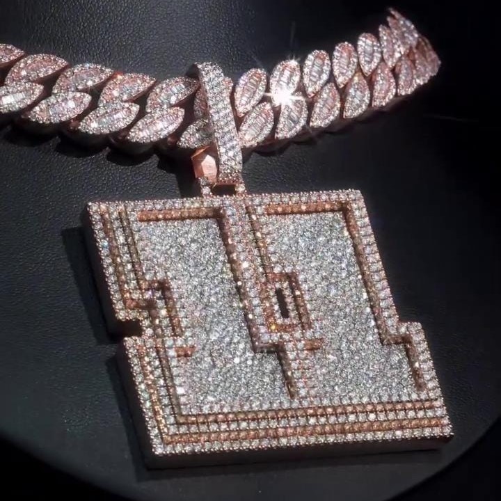 18k Sold Gold