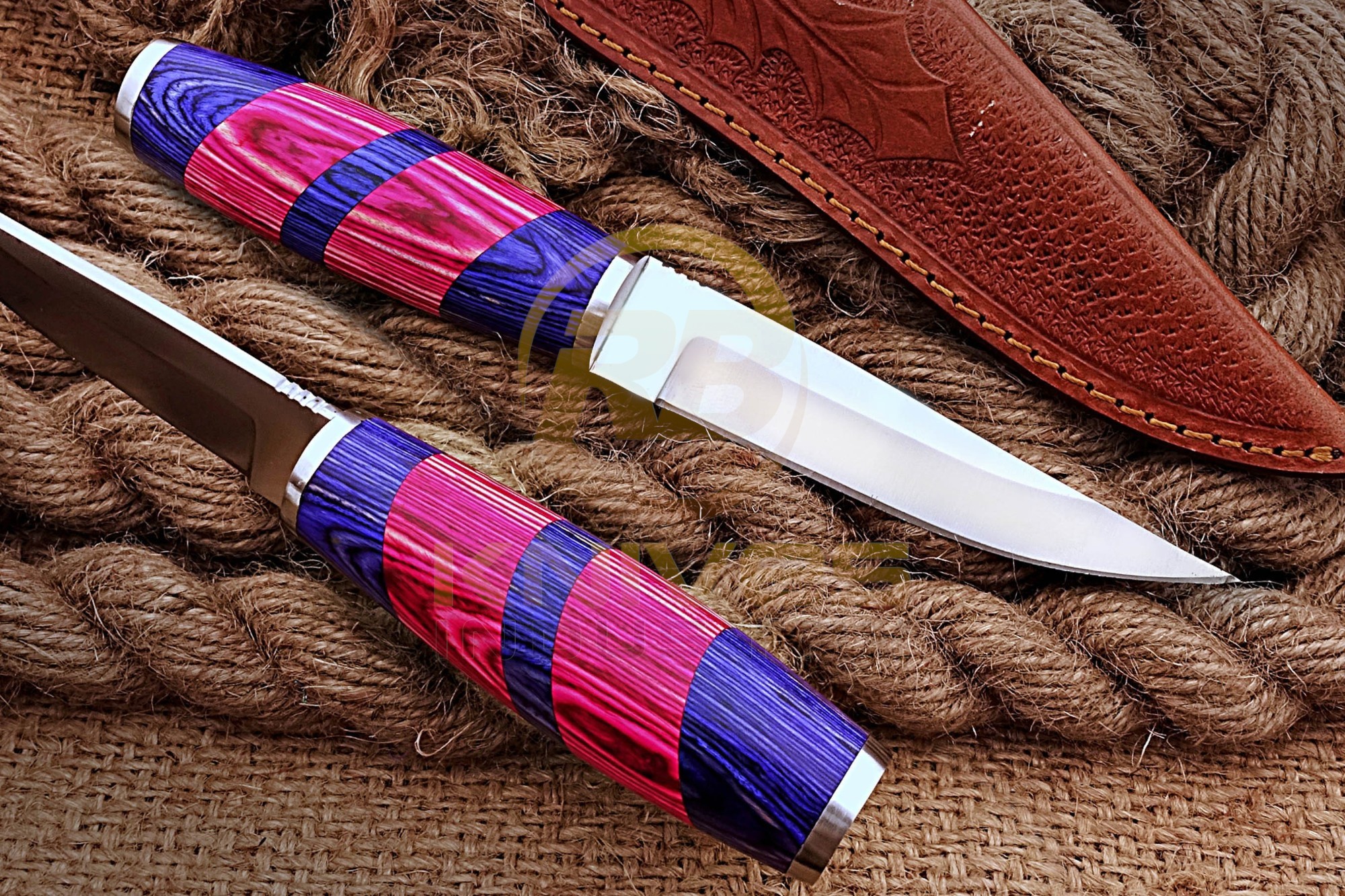Blue & Pink Pukka Wood