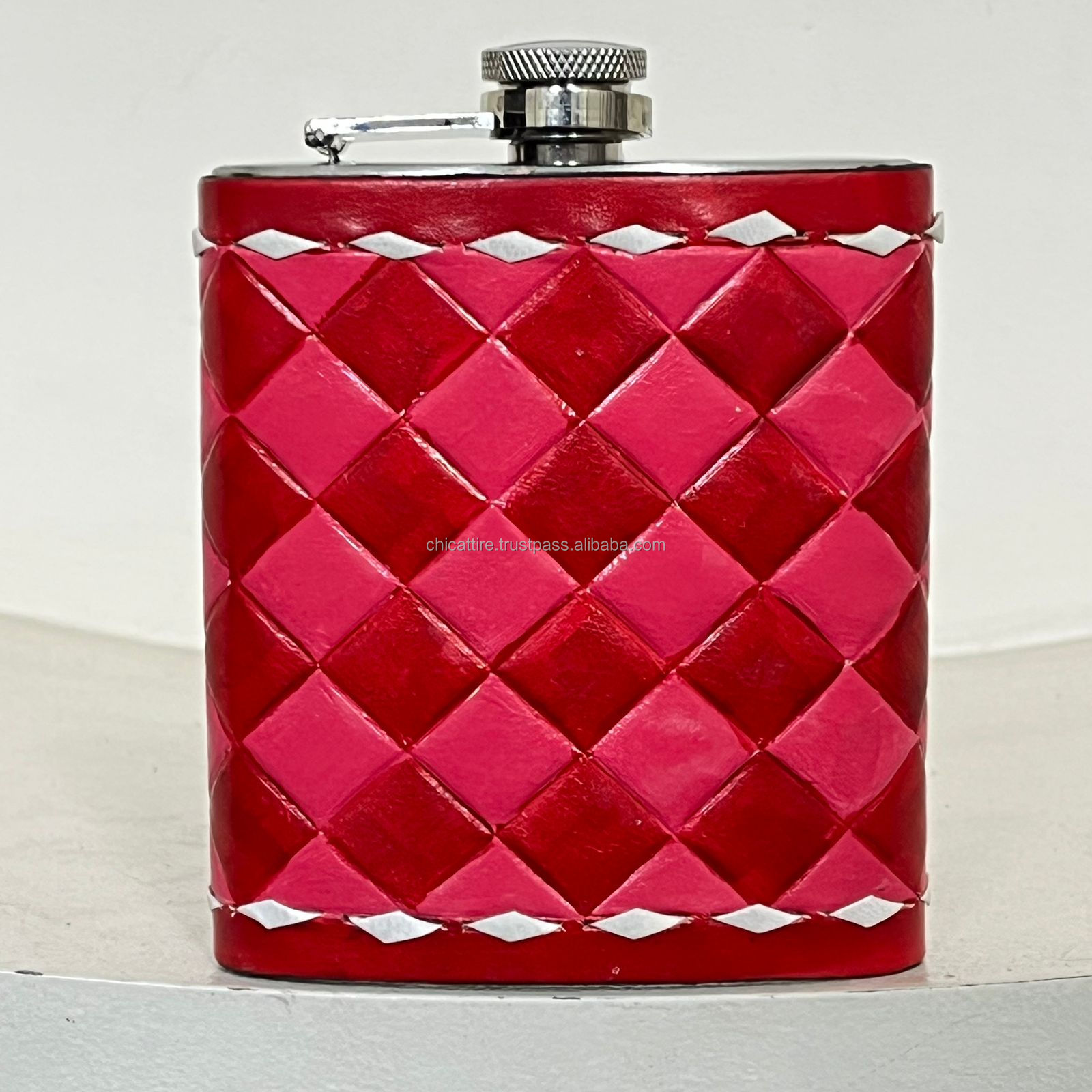 À carreaux rouges et roses
