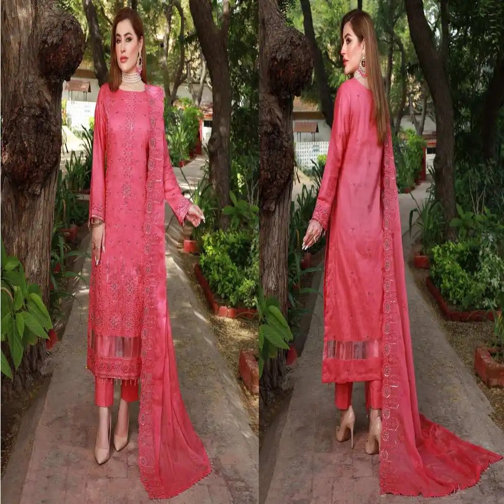 Ethnic Wears Salwar Suits Pakistan et Indien 3 pièces pour femmes avec broderie par MI Creation party wear
