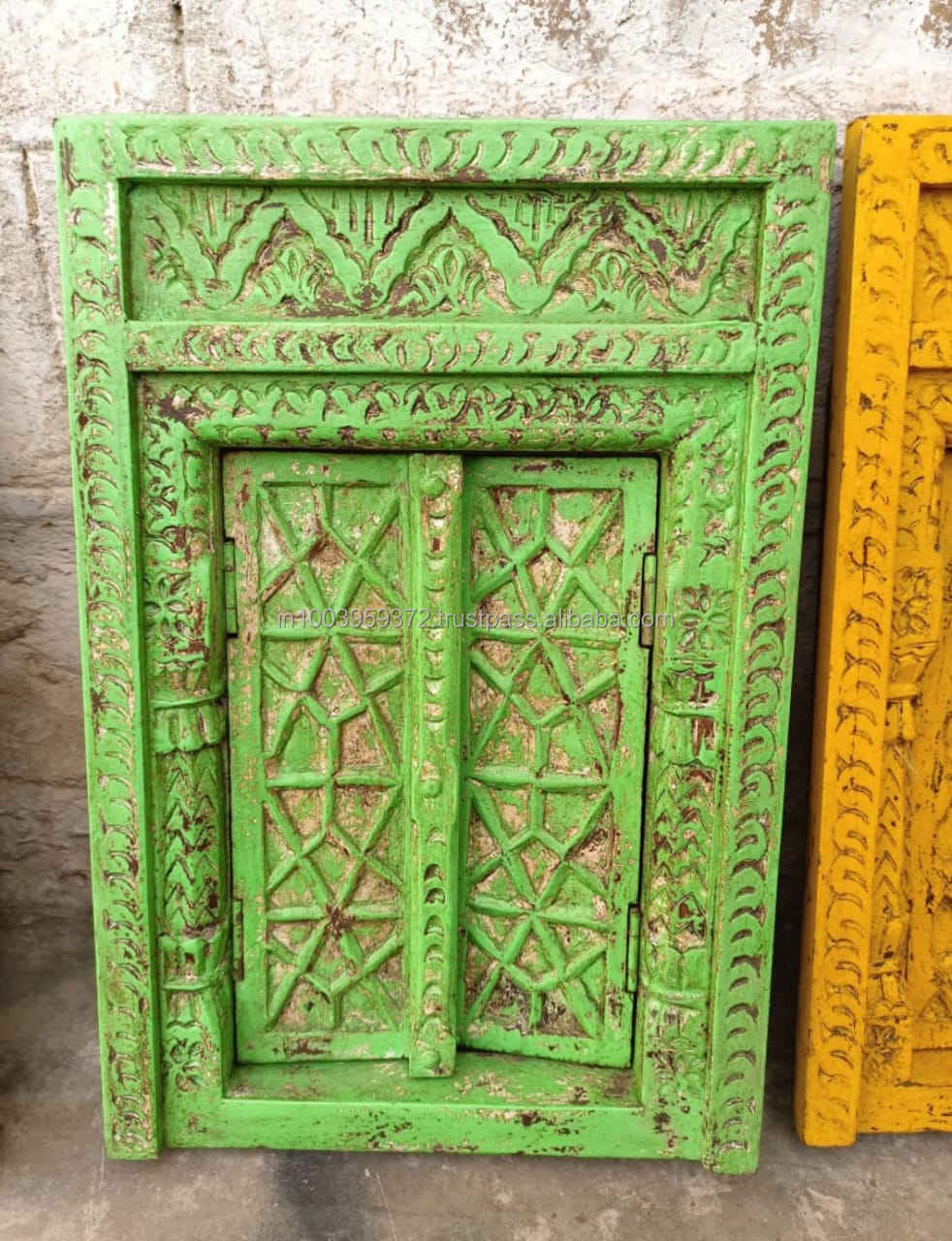 สีเขียว