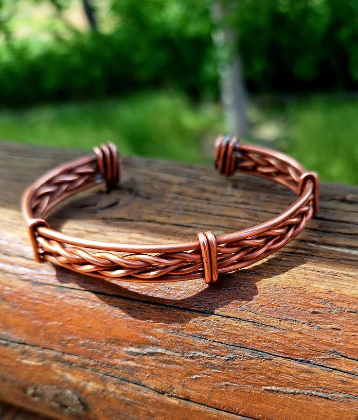 เช่นเดียวกับภาพ