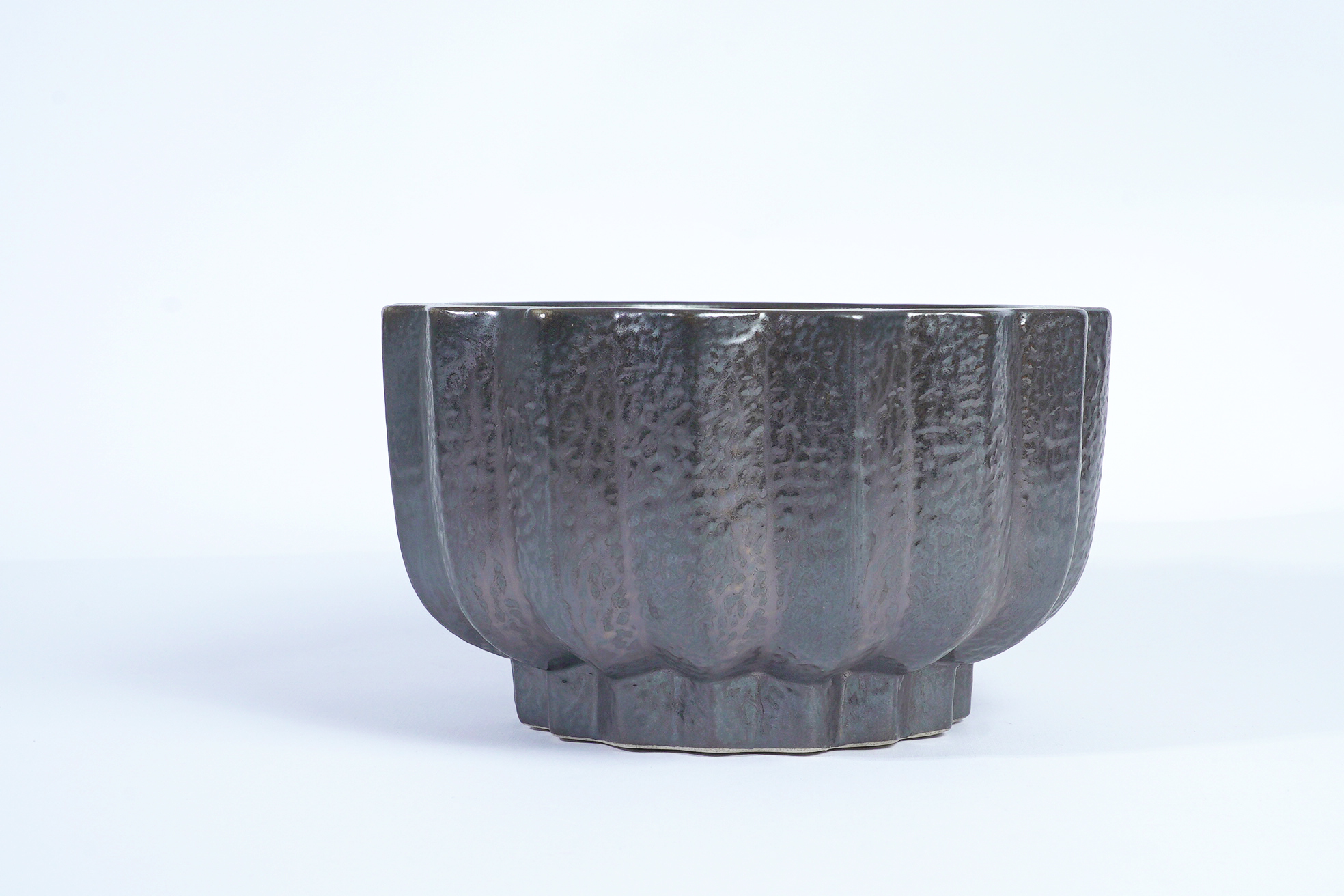 Charcoal Grey Reactive Glaze