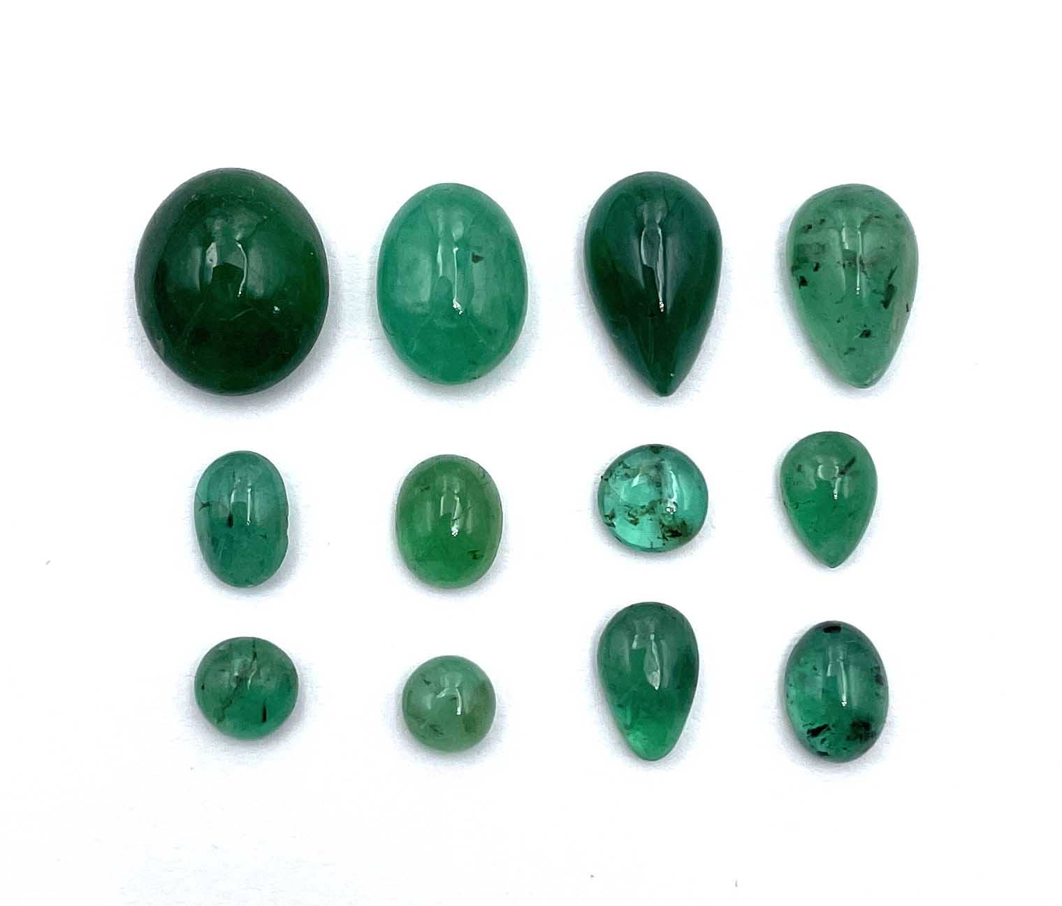 สีเขียว