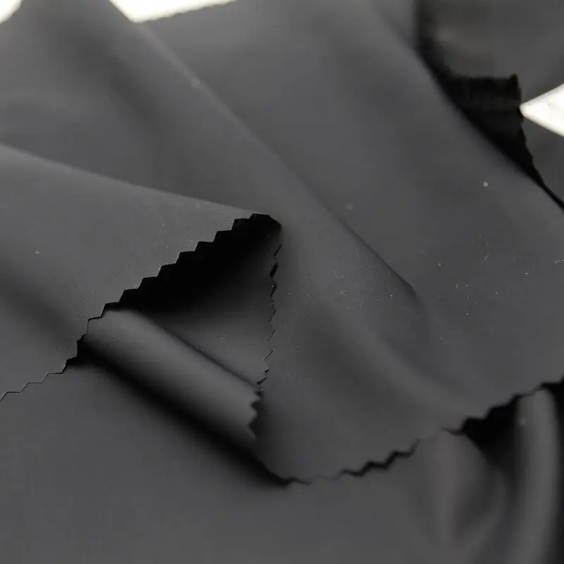 Tissu de veste en peluche standard de l'UE 100% Nylon recyclé 15D 20D 380T 400T tissu en taffetas de nylon mat sans PFC imperméable