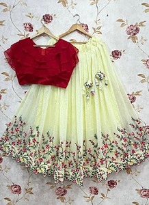 民族节日儿童<span class=keywords><strong>Lehenga</strong></span> Choli柔软中国丝绸多线刺绣儿童民族长服棉丝制成