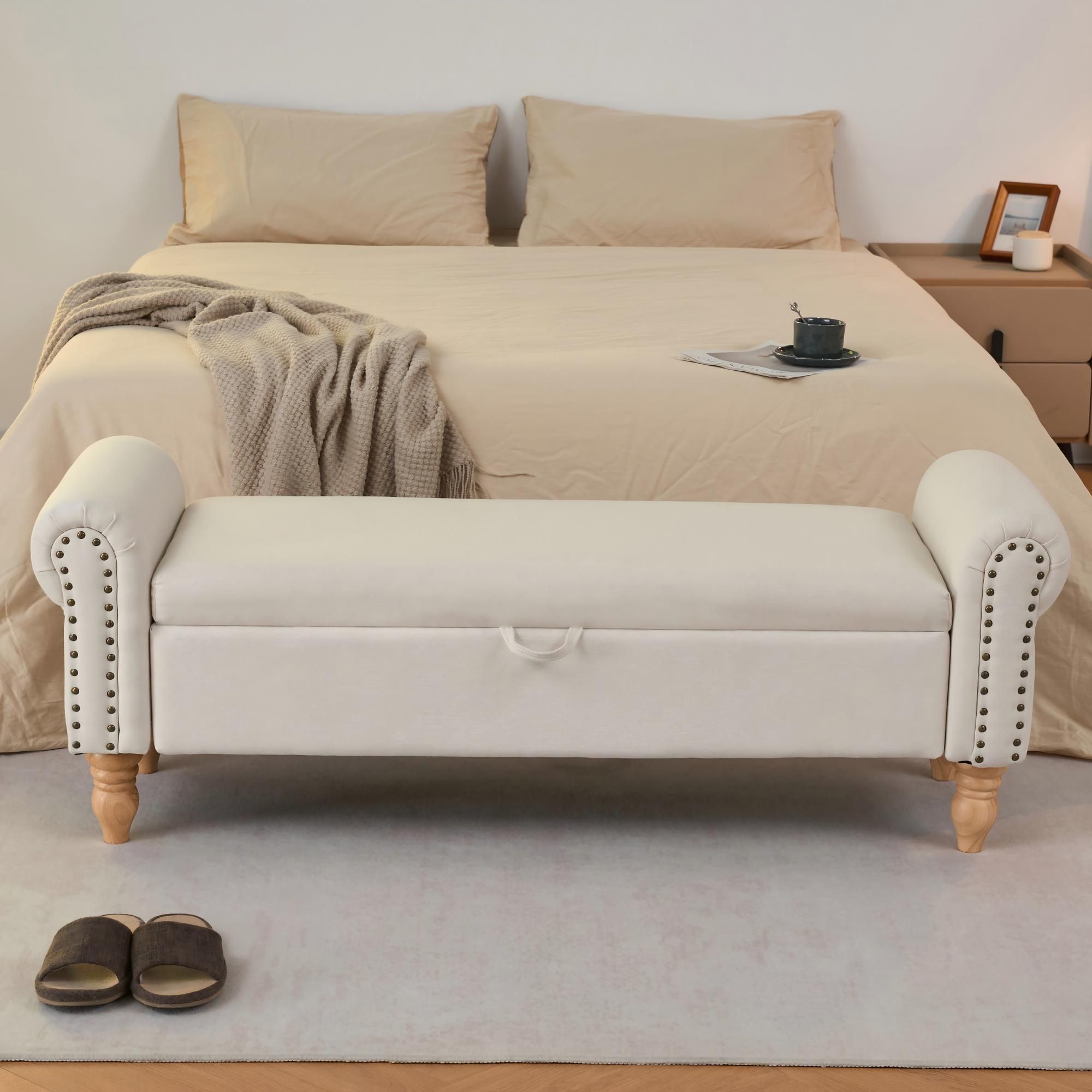 Color beige