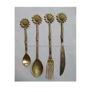Stocked New Look Tableware Metal Stainless Steel Cutlery Set <strong>Flatware</strong> in Silverware and Golden Ware in <strong>Different</strong> Sizes - Product Image 5