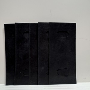 Yüksek kaliteli özelleştirilebilir EPDM güneş yalıtım kauçuk levha kendinden yapışkanlı kesme işlemi - Product Image 6