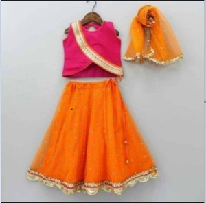 优雅美丽柔软的杜拉真丝<span class=keywords><strong>Lehenga</strong></span> Choli带箔纸工作婚礼和派对服装女孩批发民族服装