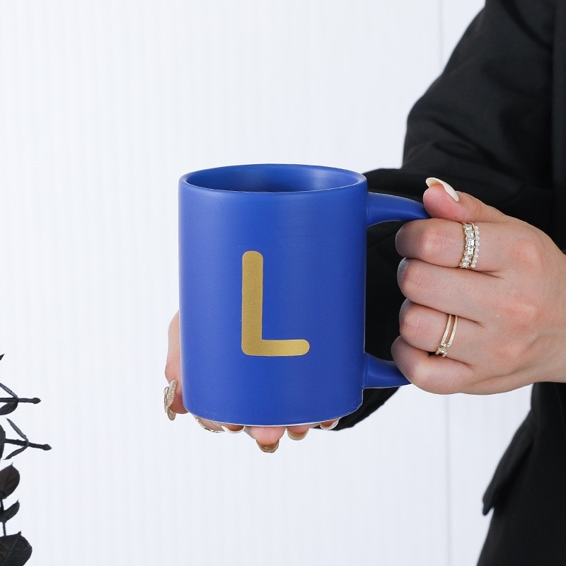 custom alphabet blue ceramic Mug (L)