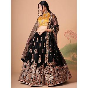华丽的黑镜工作网党穿Lehenga choli