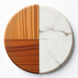 Modern ve sofistike bir masa aksanı için doğal taş kakma yuvarlak tasarımlı zarif ahşap Coaster - Product Image 1