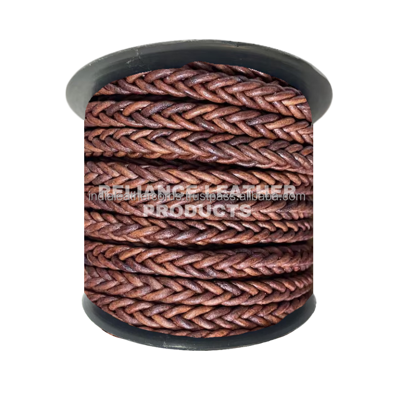 สีน้ำตาลแดง