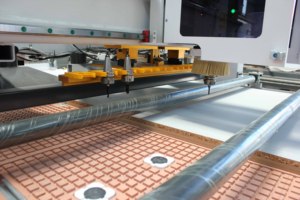 Cnc Atc Mdf Corte de muebles de madera Fabricación de puertas Enrutador CNC de anidamiento con cambiador recto 1828 ATC M-SHINE - Product Image 5