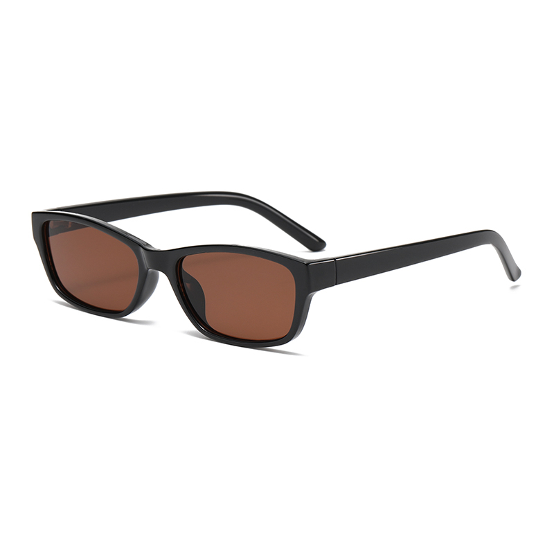 C2: Black/ Brown