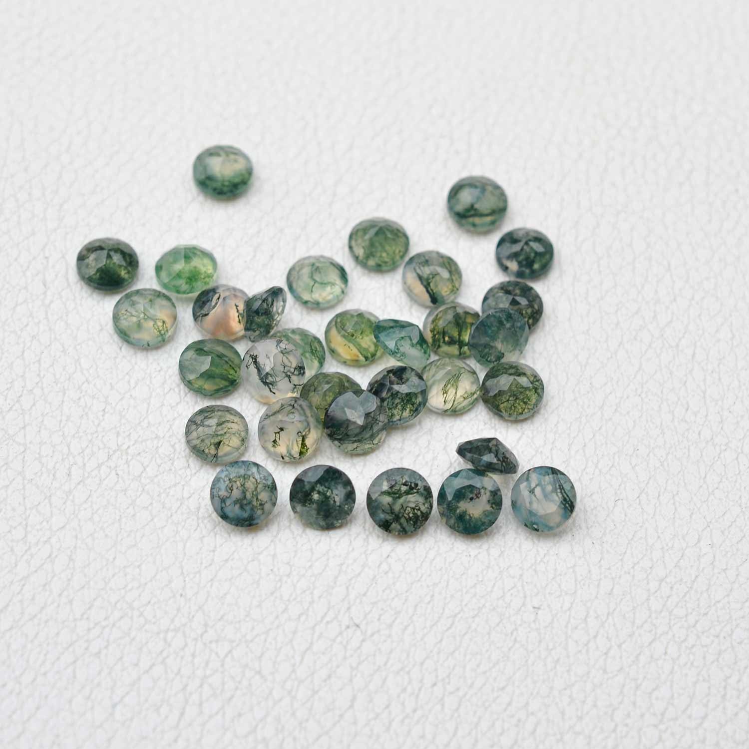 สีเขียว