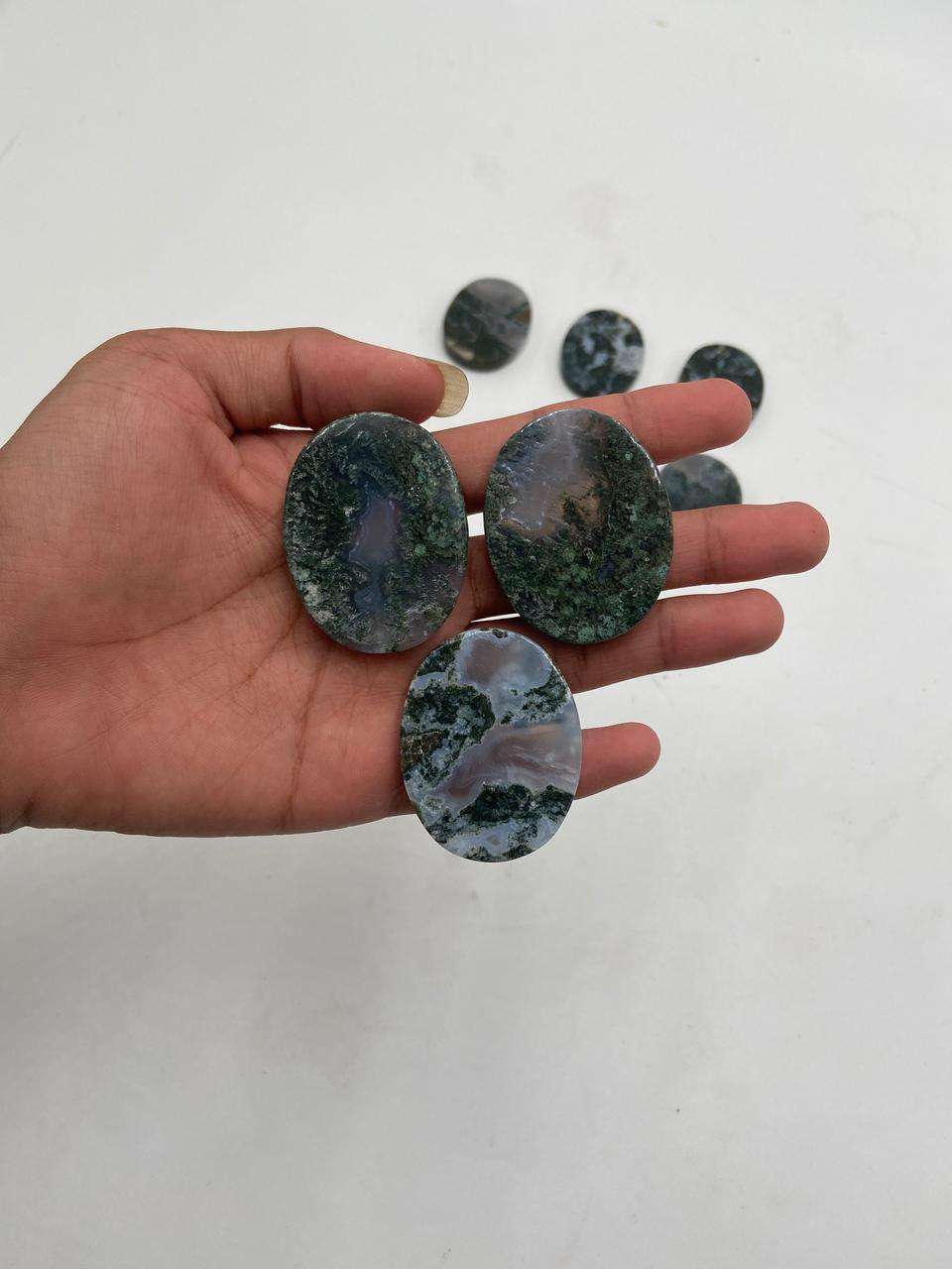 สีเขียว