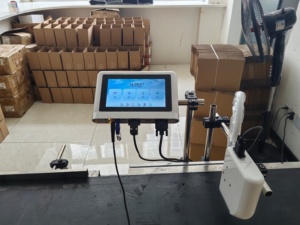 Codice Batch automatico di stampa a getto d'inchiostro macchina di codifica a getto d'inchiostro per il codice data della bottiglia di Pet - Product Image 2