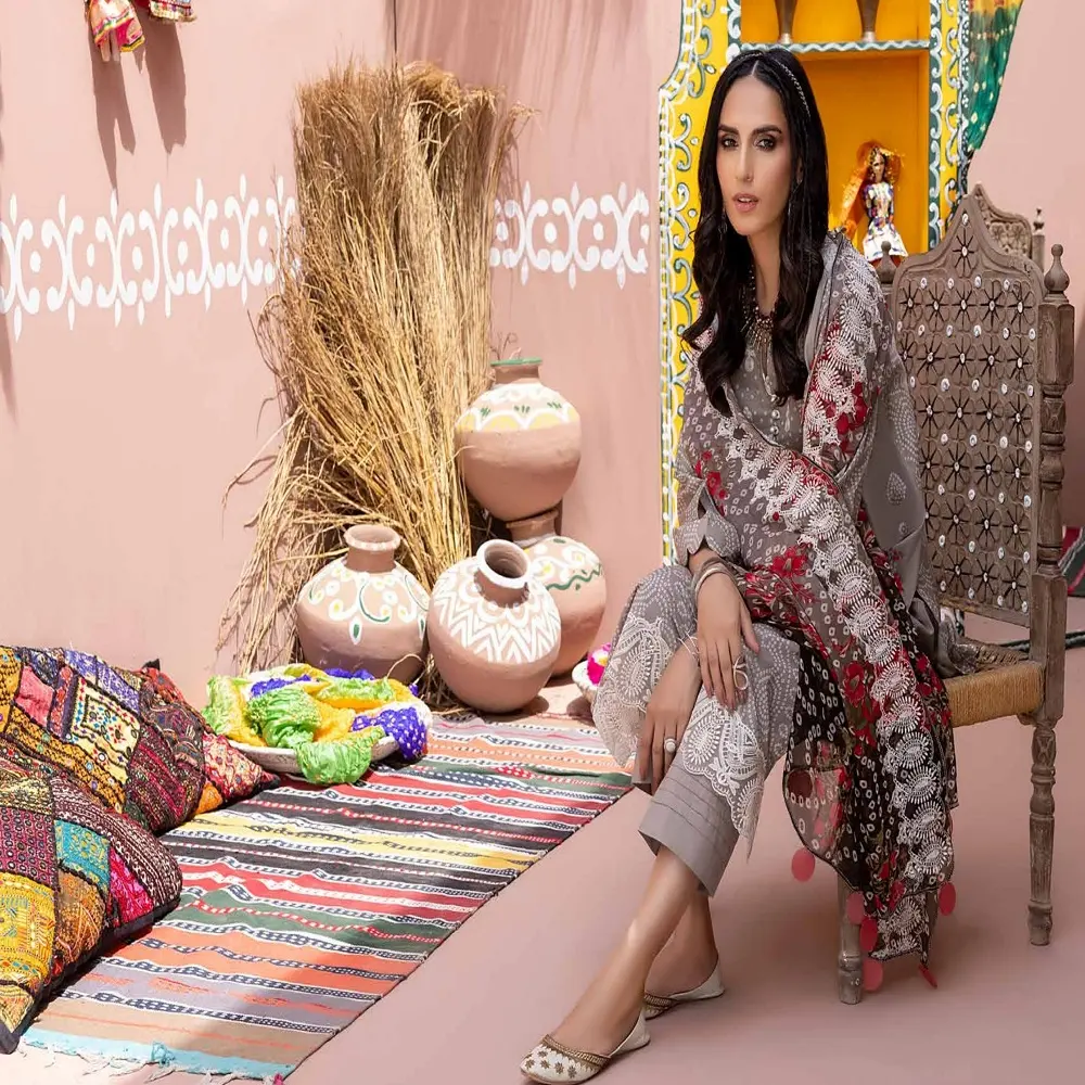 Costumes de pelouse 3 pièces pour femmes du Pakistan et indiennes de Riaz Arts Brand Volume CHUNRI, robes de mariée à la mode