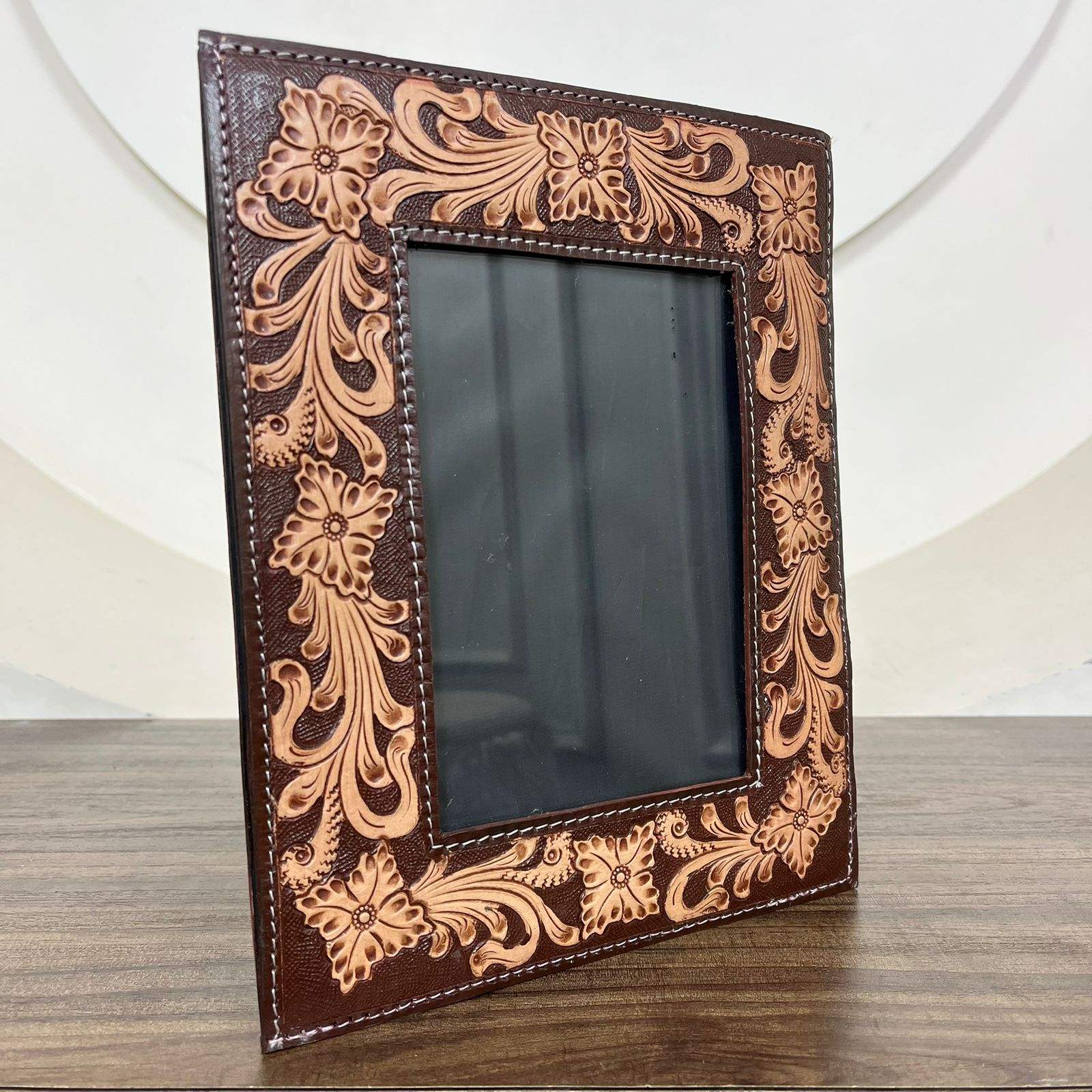 สีน้ำตาล