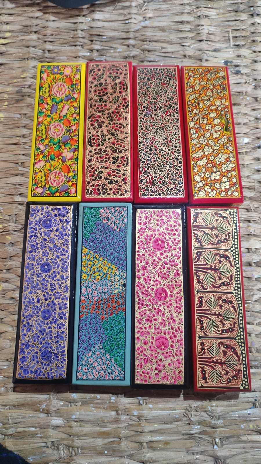 FULL COLOR