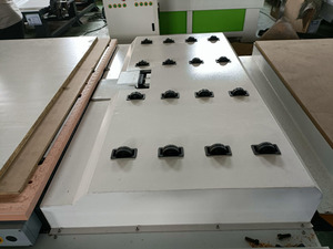 Línea de producción de muebles tallados en madera, máquina anidadora CNC 1325 1530 2030, máquina enrutadora CNC con carga y descarga automática - Product Image 5