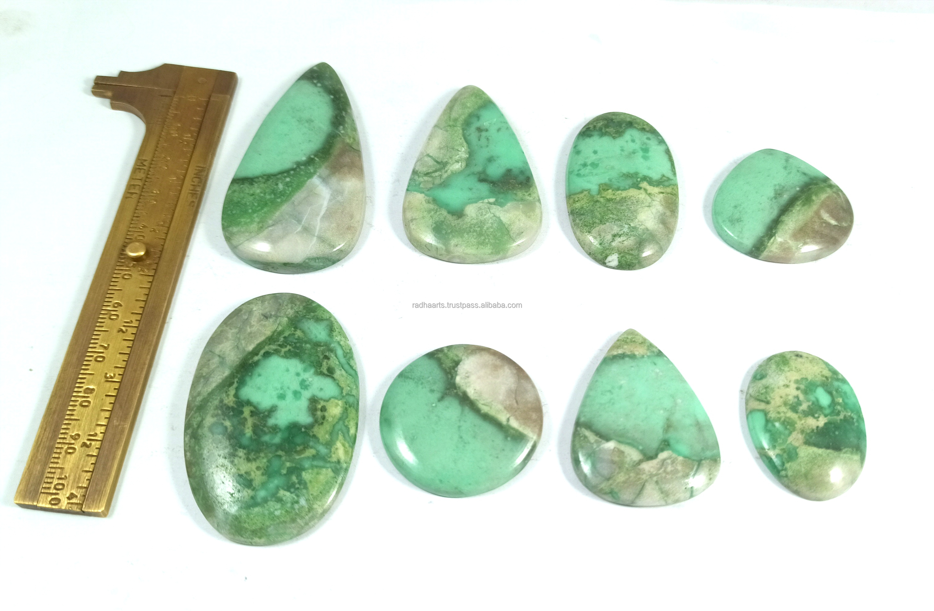 สีเขียว