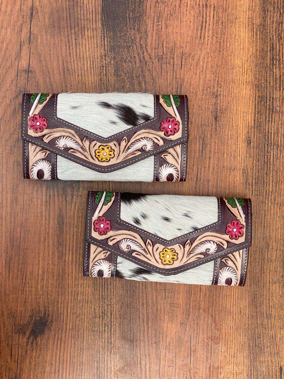 สีน้ำตาล