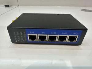 Gran oferta, puerta de enlace inteligente IoT industrial, recopilación de datos, conversión de protocolo múltiple, 4 puertos LAN, se conecta directamente a la Tarjeta 4G