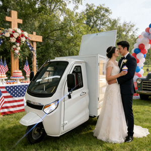 Tricycle élégant blanc pour bière et vin de mariage | Chariot de bar mobile électrique pour événements et fêtes en plein air - Product Image 2