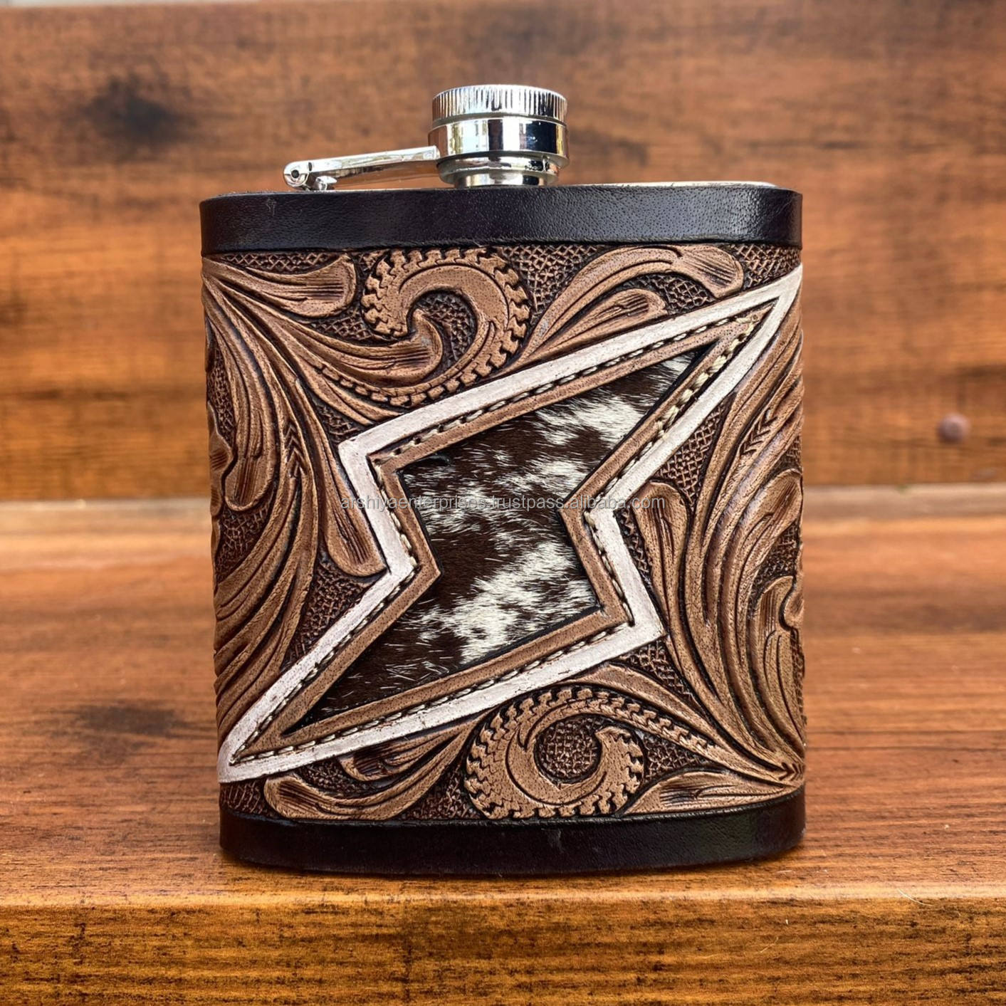 สีน้ำตาล