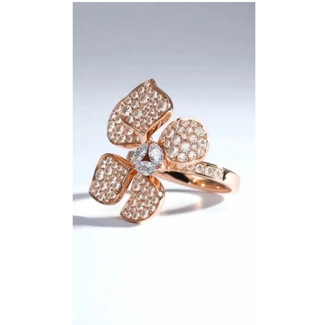18K Gold