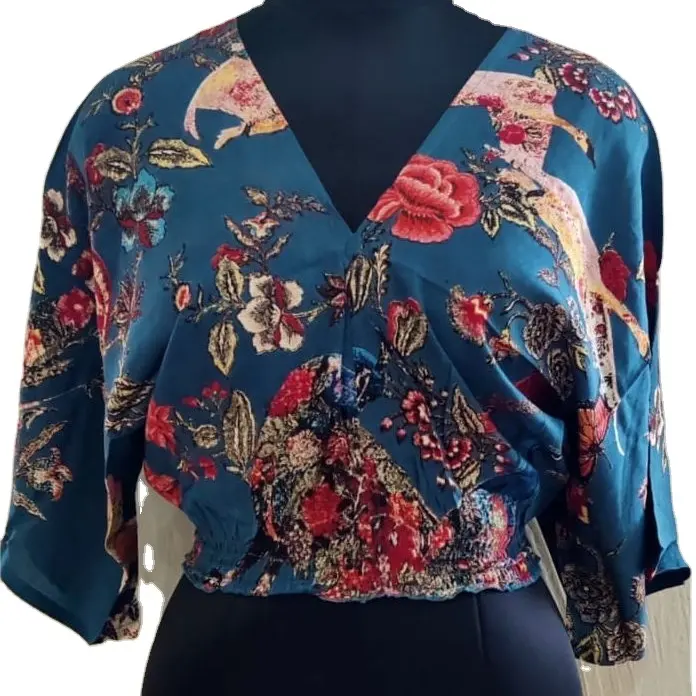 Blusa de rayón con estampado para mujer, blusa femenina de rayón con estampado, disponible al mejor precio, gran oferta