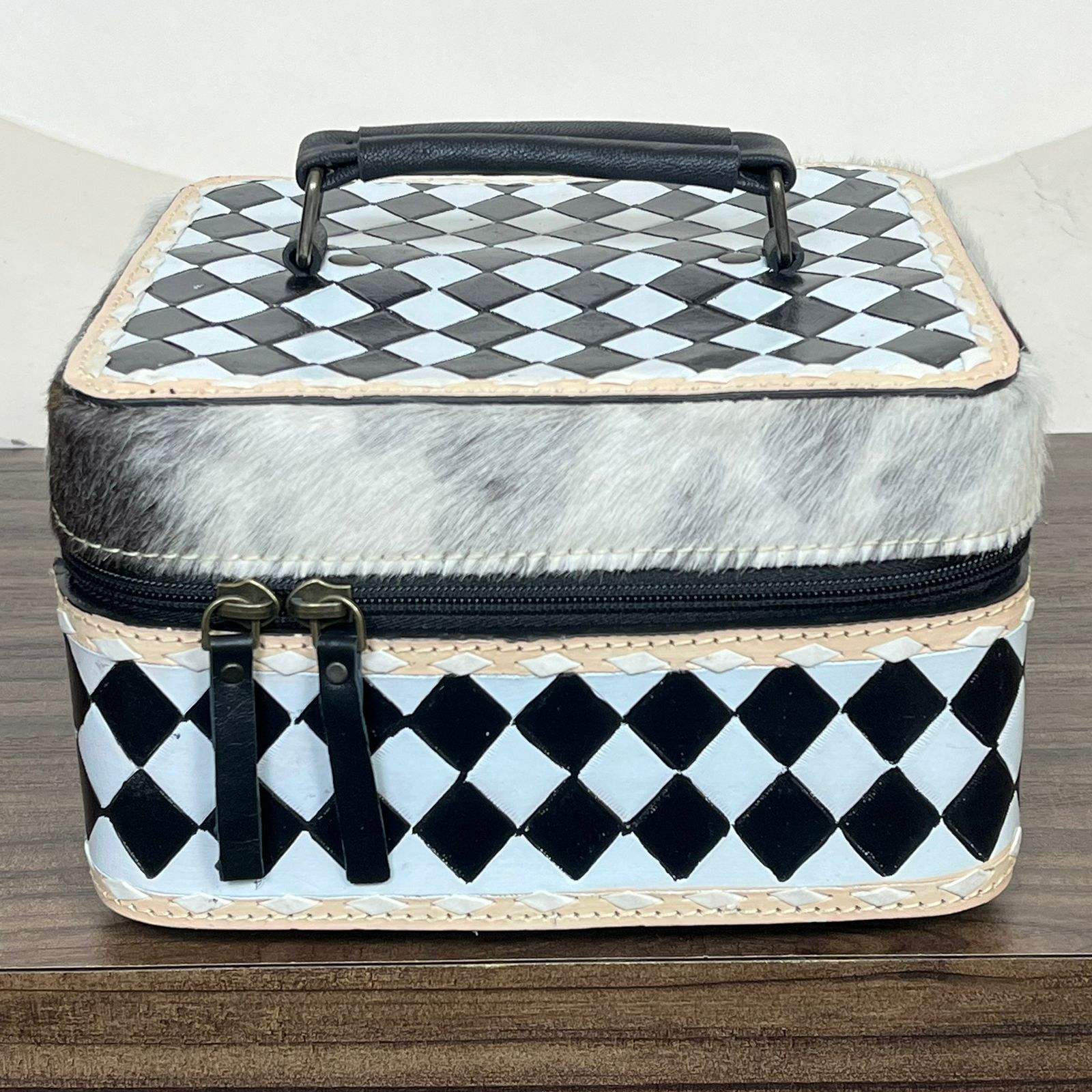 Black & White Checkered