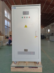 高品質80KVA 3相400V電圧レギュレータAC可変変圧器出力付き0-1000v調整可能マニュアル - Product Image 3