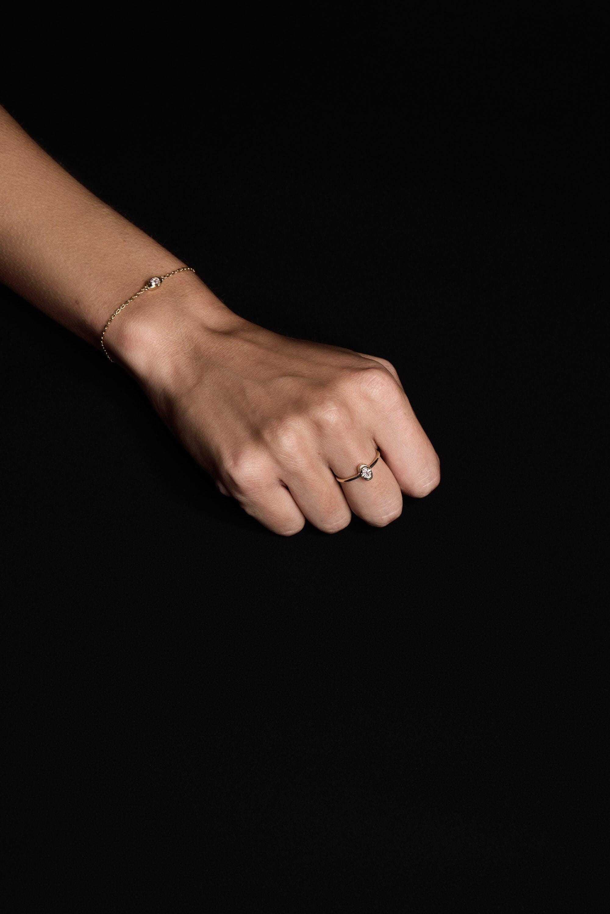 Oro macizo 18K