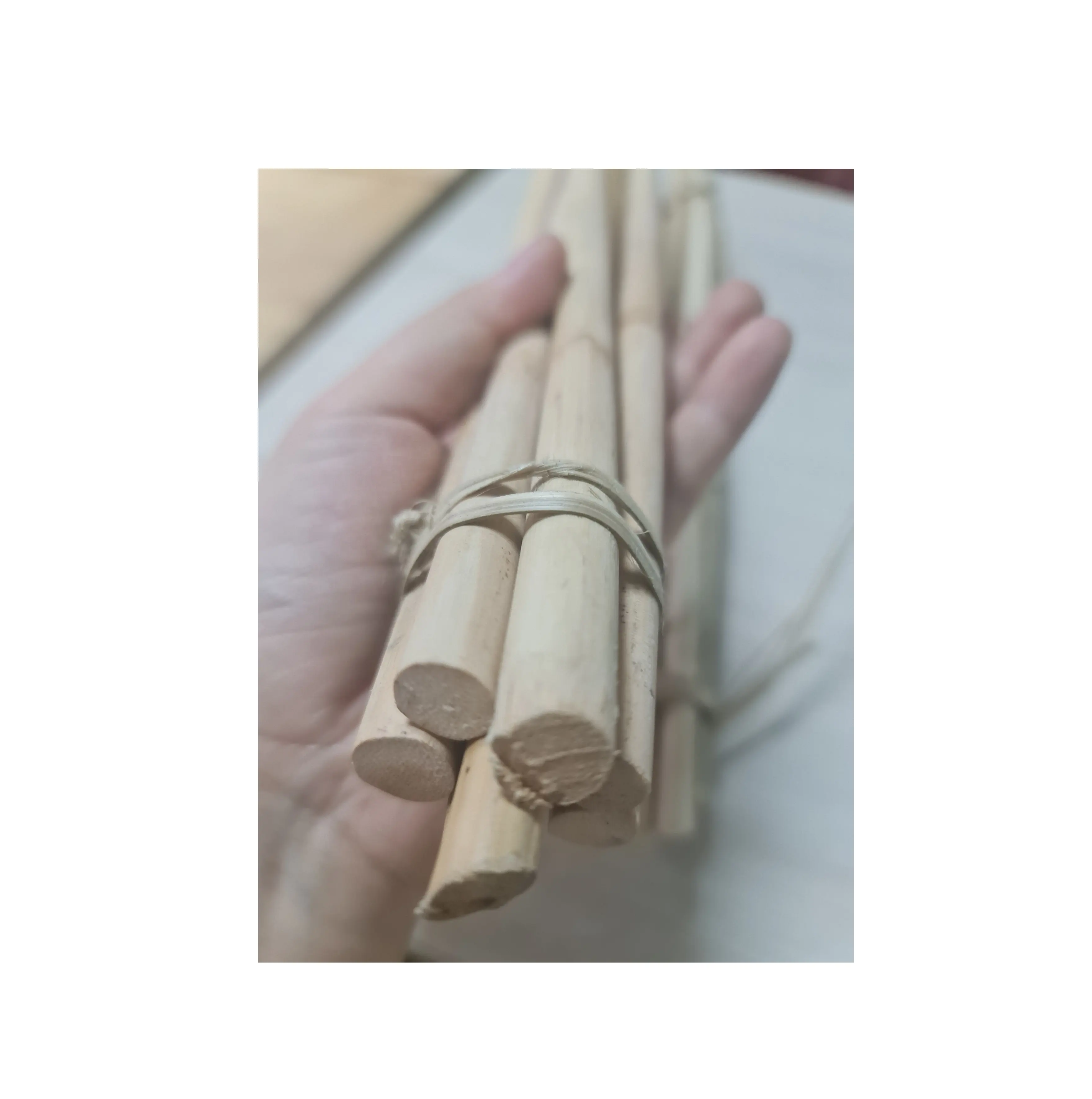 Cañas de ratán de superficie lisa cortadas a medida/material de bambú de ratán natural/muebles artesanales de mimbre
