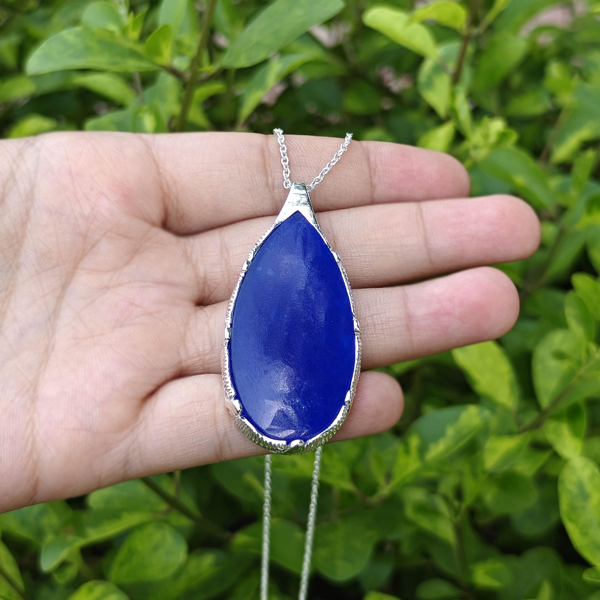 4.Jade azul