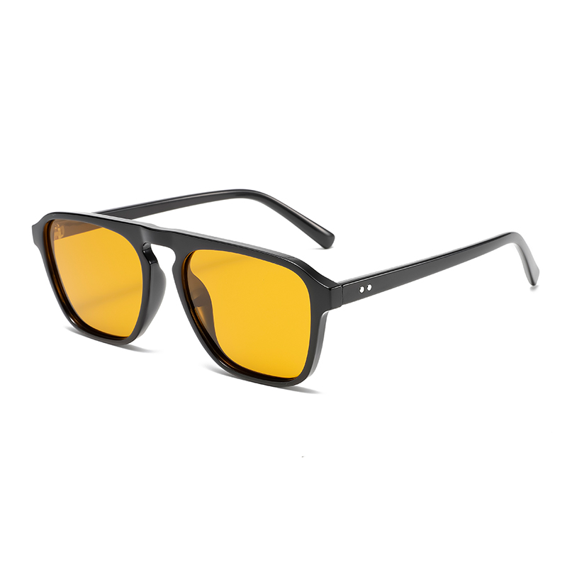 C7: Black/ Yellow