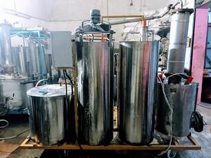 Modello Mobile olio di plastica di scarto completamente continuo per apparecchiature di distillazione diesel funzionamento a basso costo. - Product Image 2