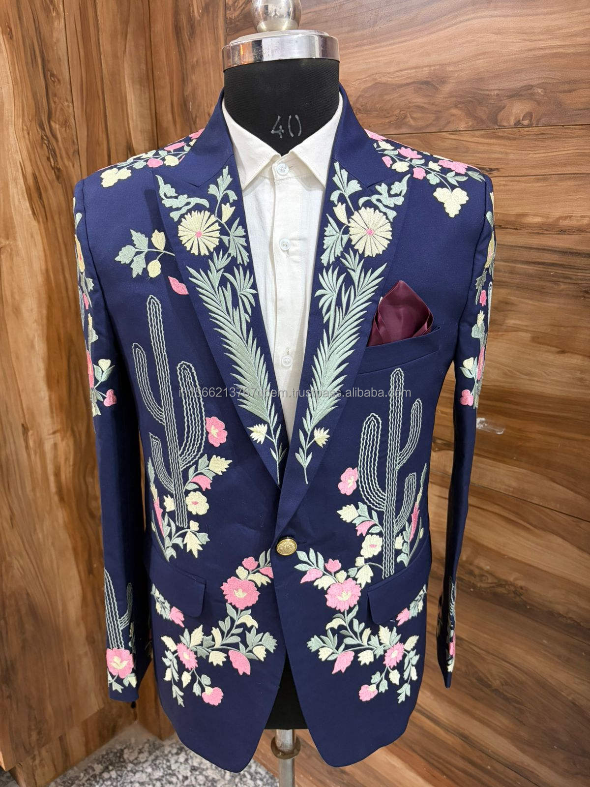 สีน้ำเงินกรมท่า