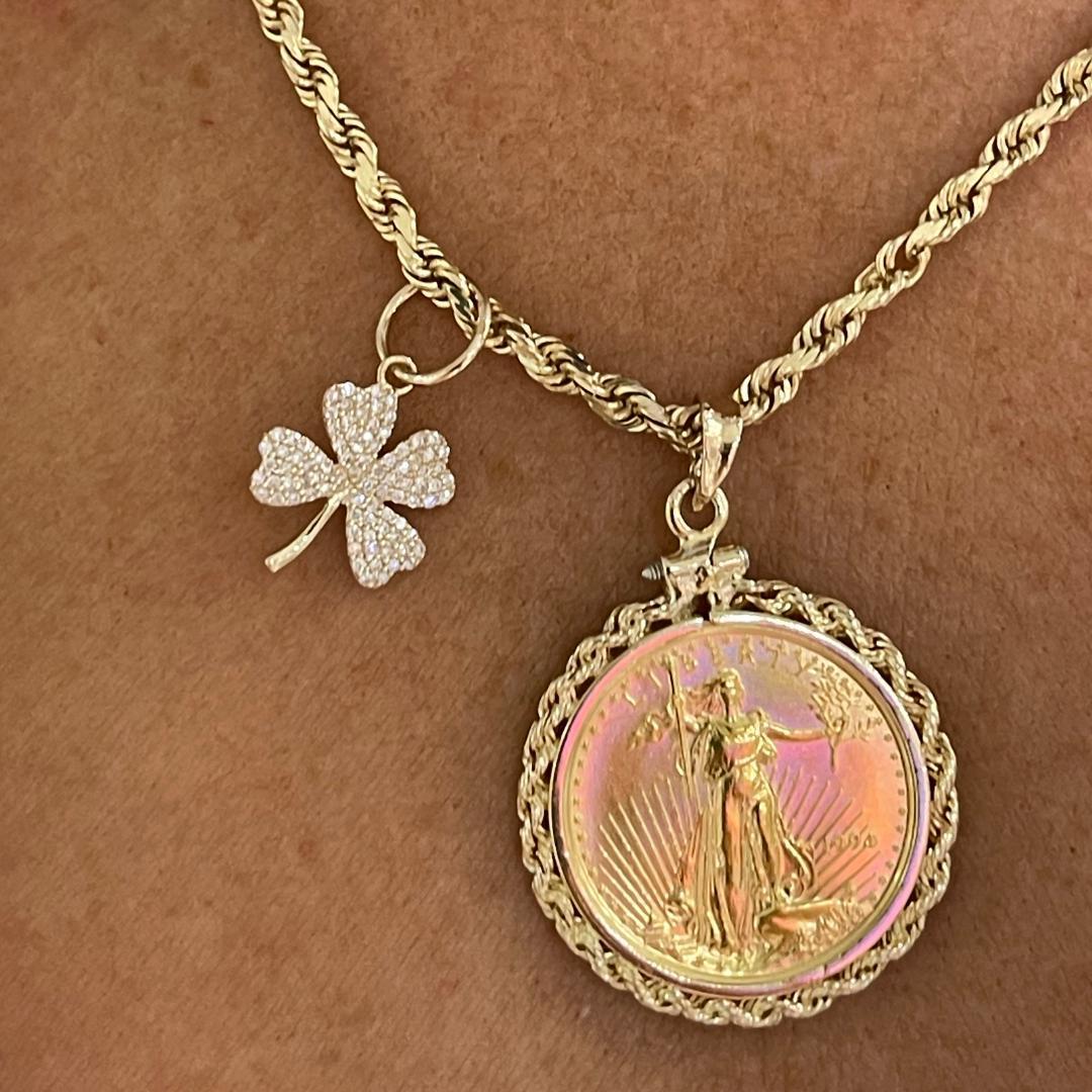 Oro macizo 18K